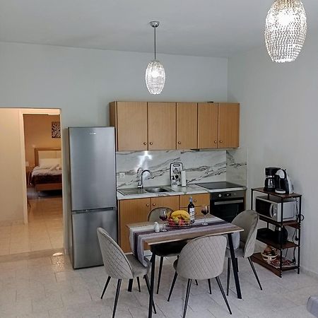 Cozy Kremasti Apartment מראה חיצוני תמונה