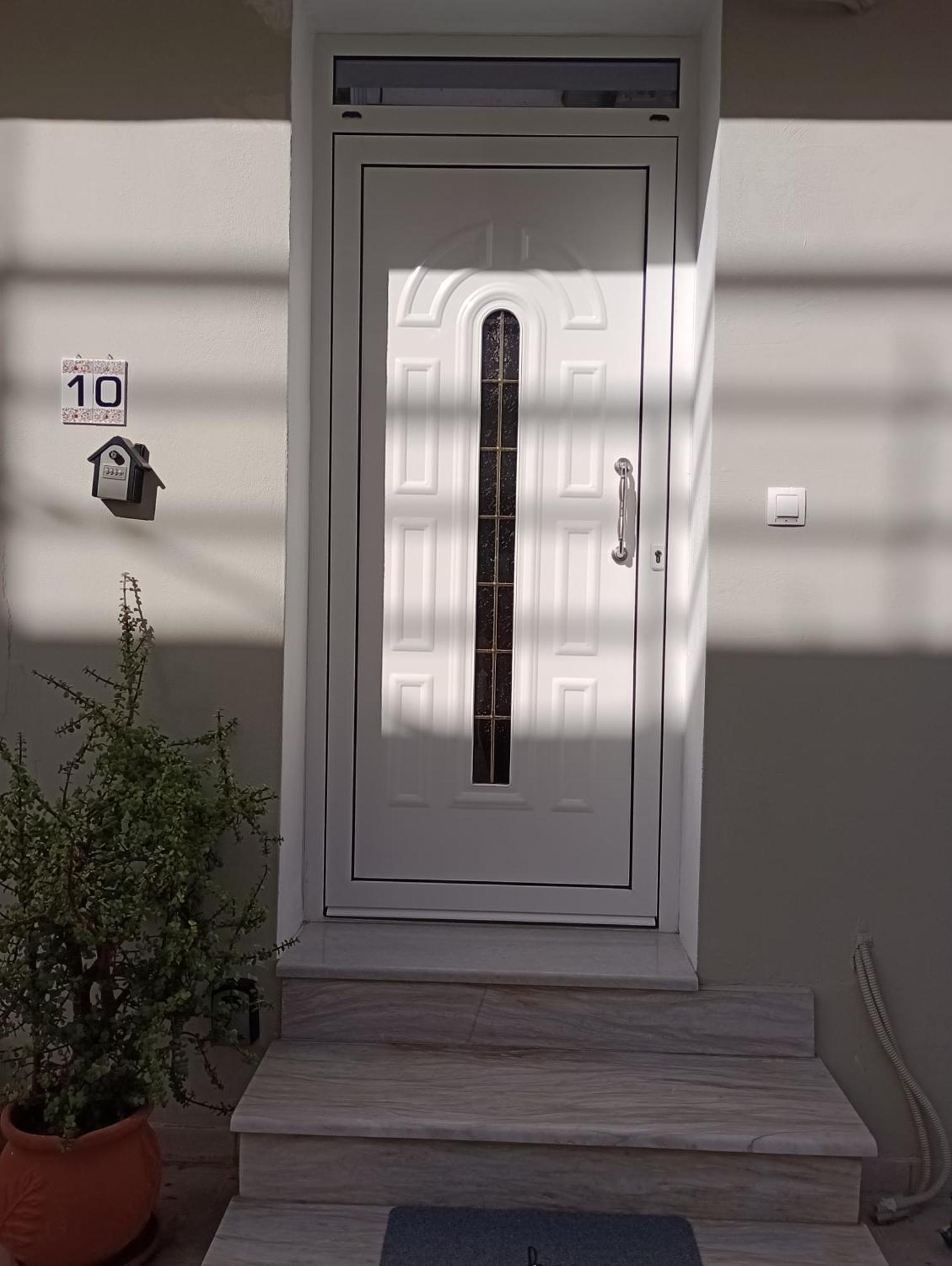 Cozy Kremasti Apartment מראה חיצוני תמונה