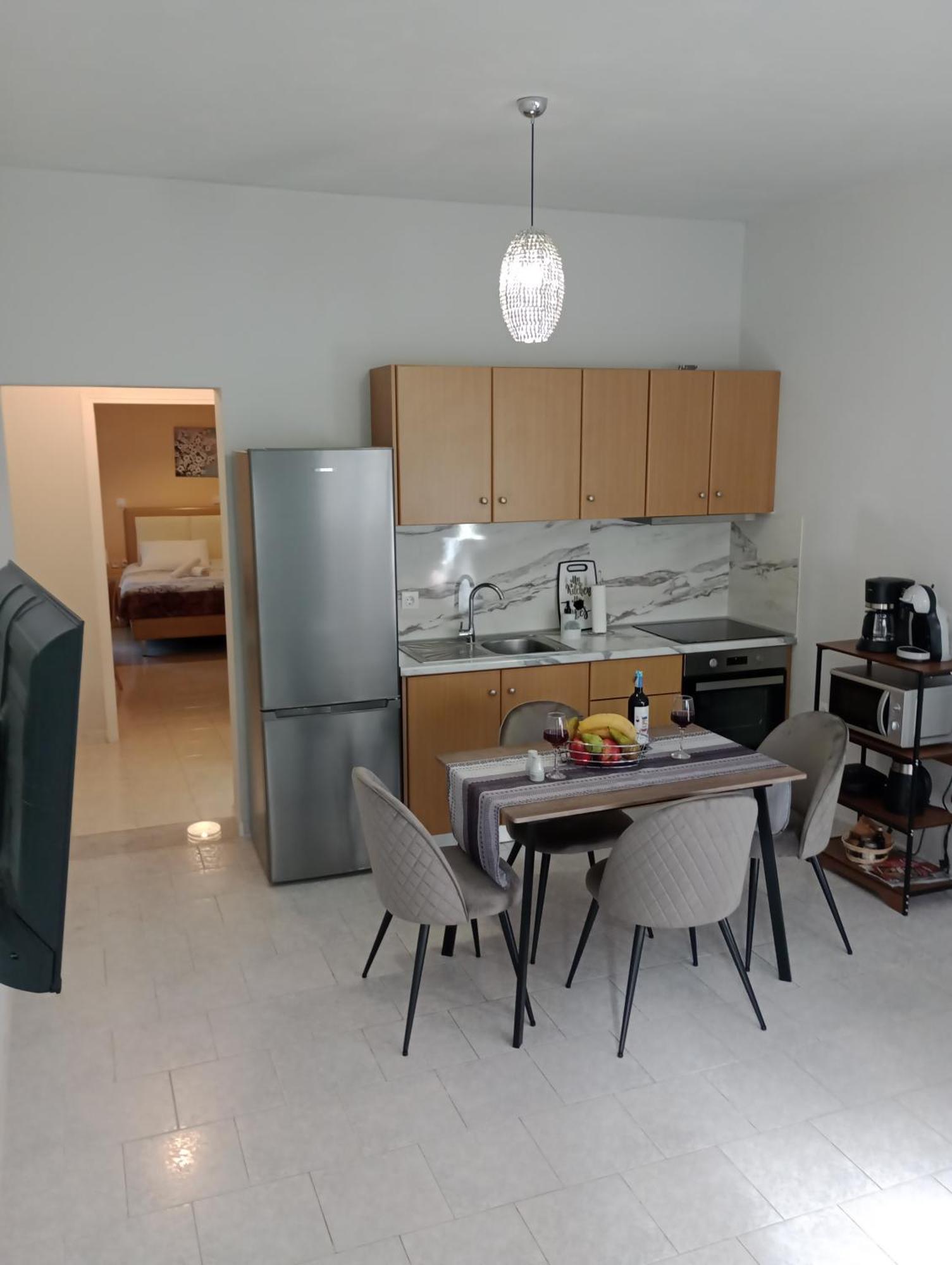 Cozy Kremasti Apartment מראה חיצוני תמונה